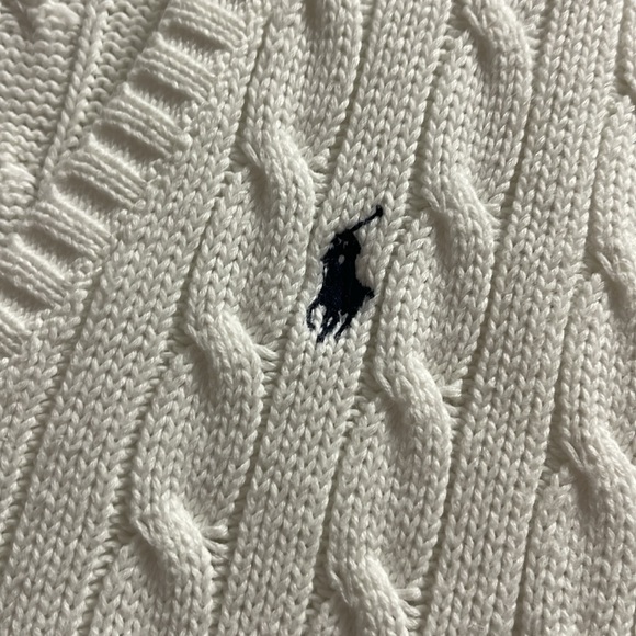 LIKE NEW Ralph Lauren Sport 100% Cotton Vneck Long Sleeve - Picture 4 of 5